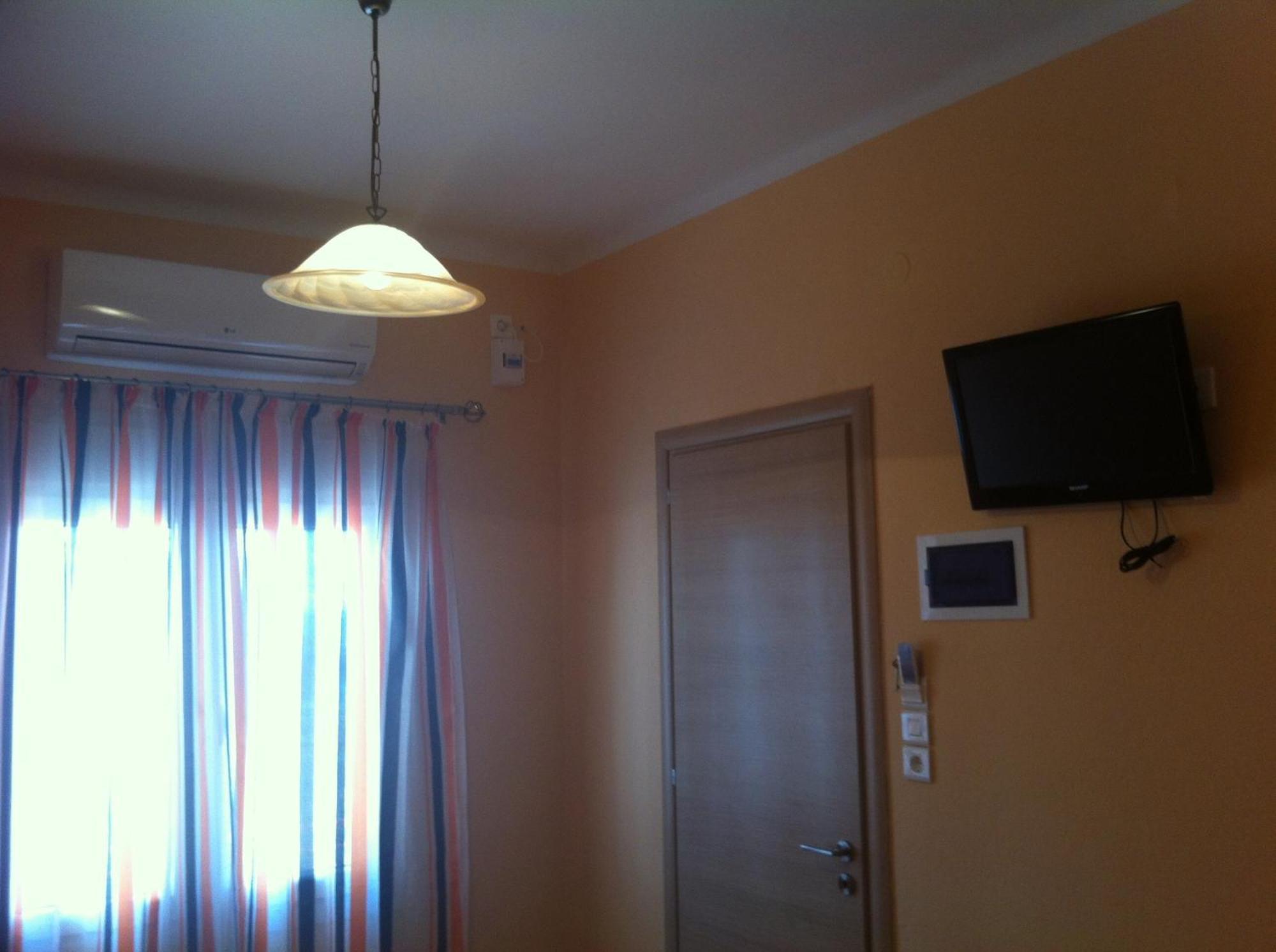 Melissa Rooms Ágios Kírykos Buitenkant foto