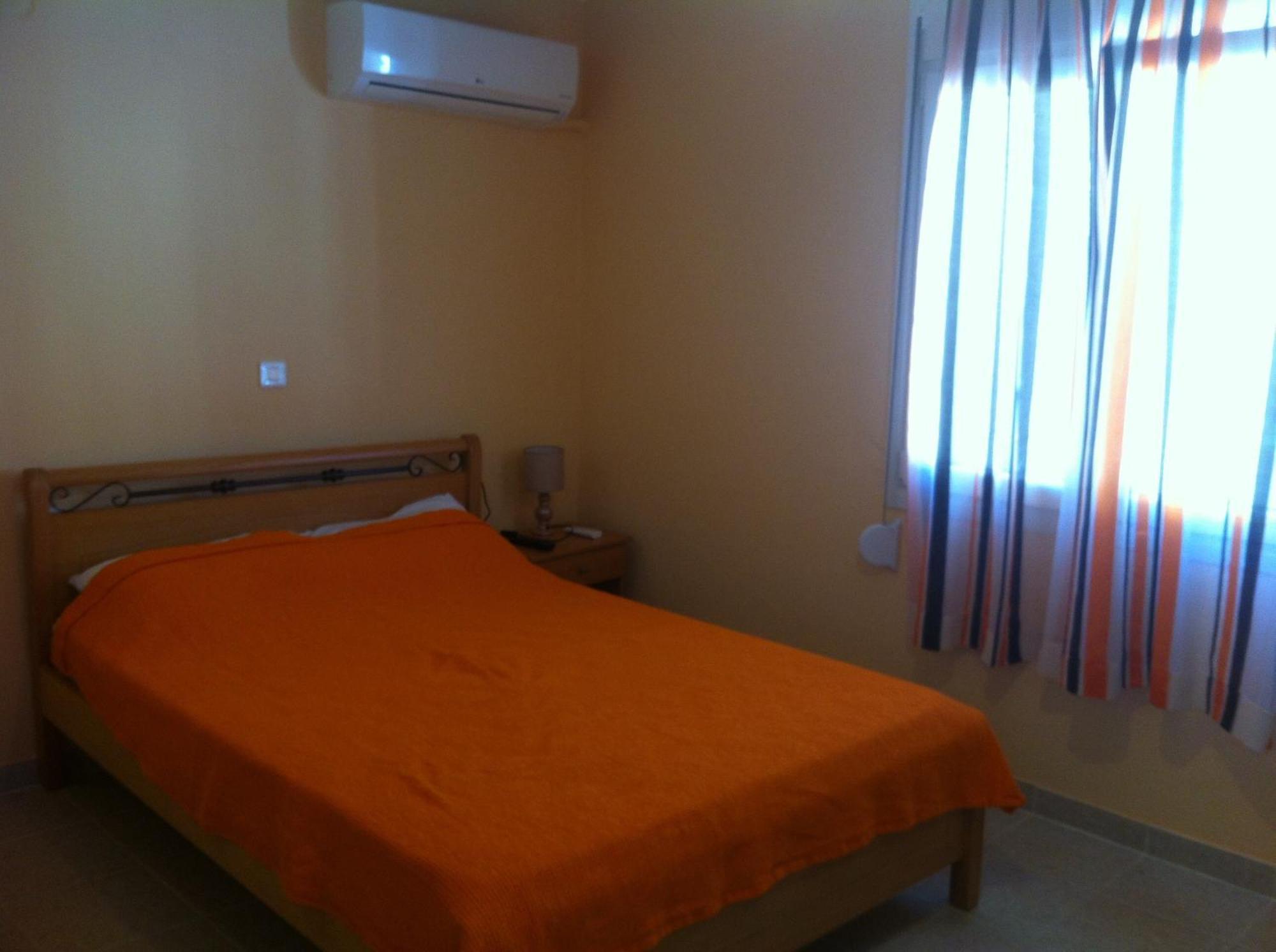 Melissa Rooms Ágios Kírykos Buitenkant foto