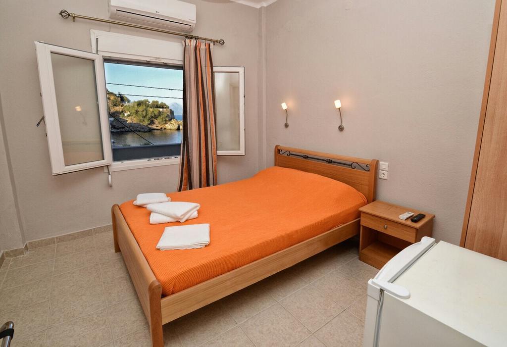 Melissa Rooms Ágios Kírykos Buitenkant foto